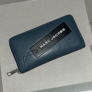 MARC JACOBS TAG WALLET